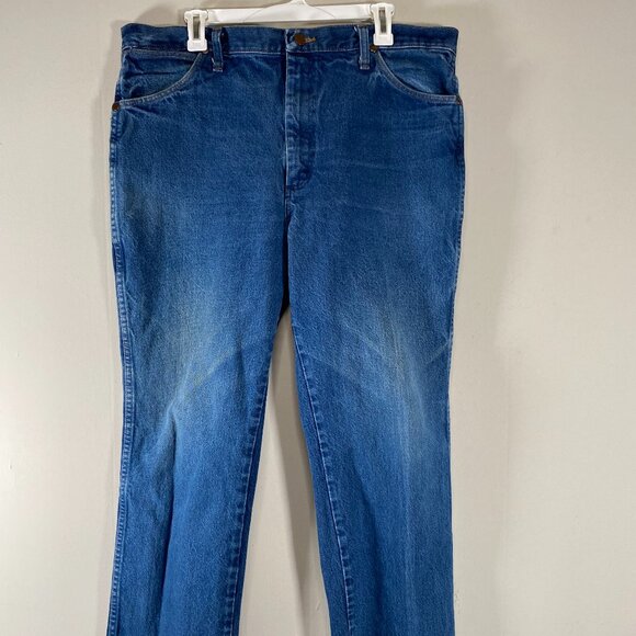 Wrangler SLIM Cowboy Cut Denim Jeans Men's 38 x 30 High Rise Blue Casual 936PWD - Picture 1 of 16